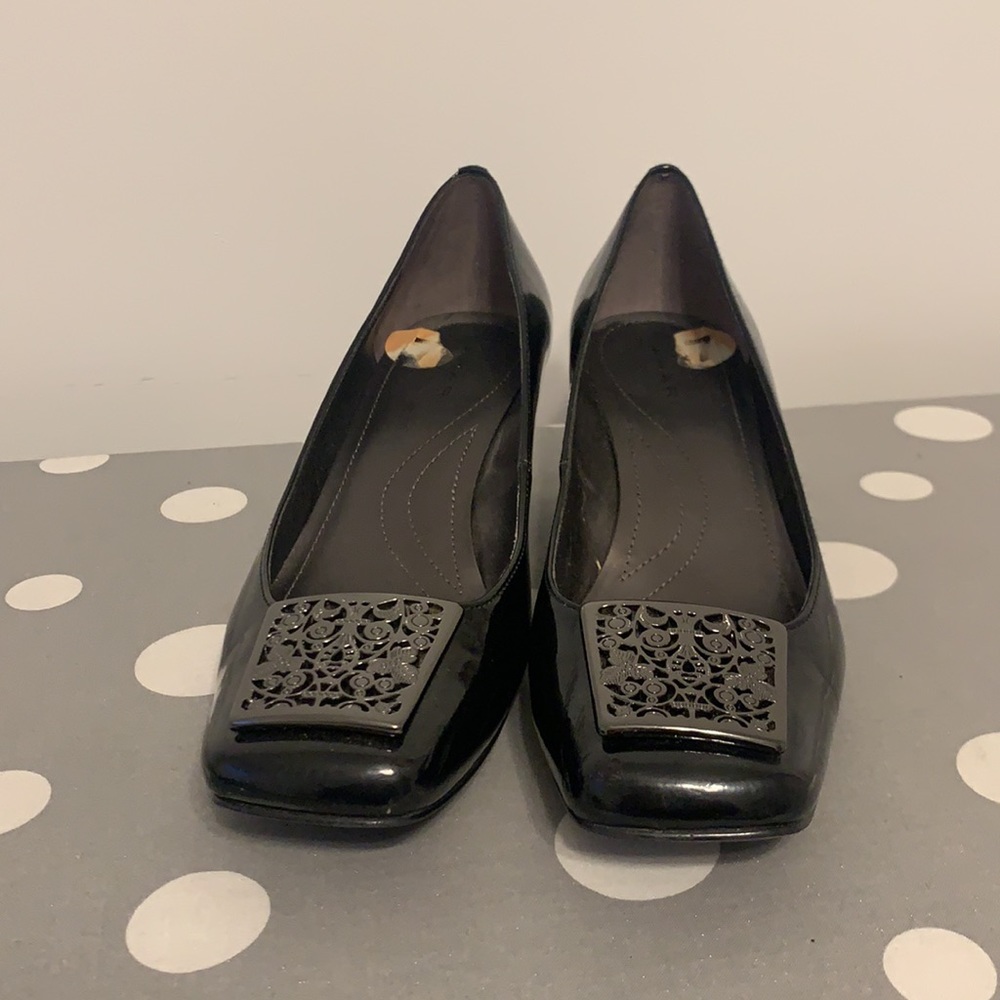 Tahari Black Mary-Jane square toe heels black 7 - Picture 7 of 9